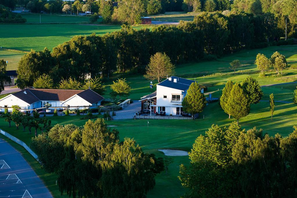 Soederasens Golf Lodge Risekatslosa Exterior foto